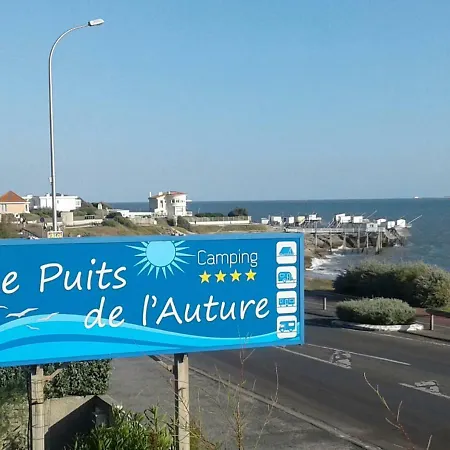 Parque de Campismo Le Puits De L'auture 4*