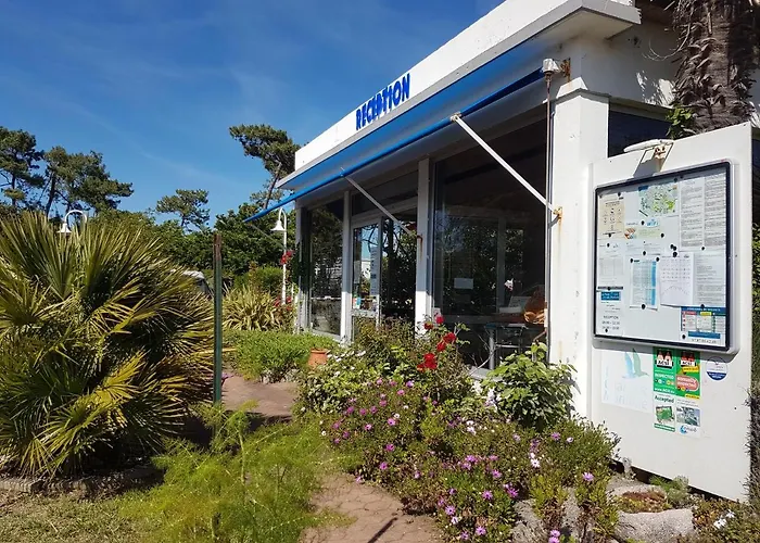 Le Puits De L'auture Campingplatz 4*