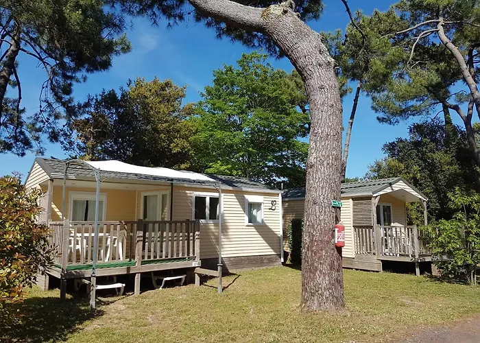 Le Puits De L'auture Campingplatz 4*