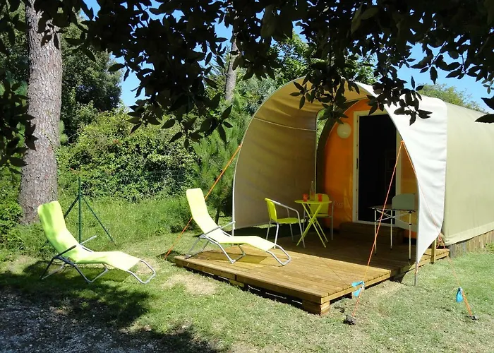 Le Puits De L'auture Camping 4*